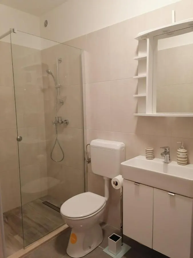 Leona Apartment Vidikovac, Pula