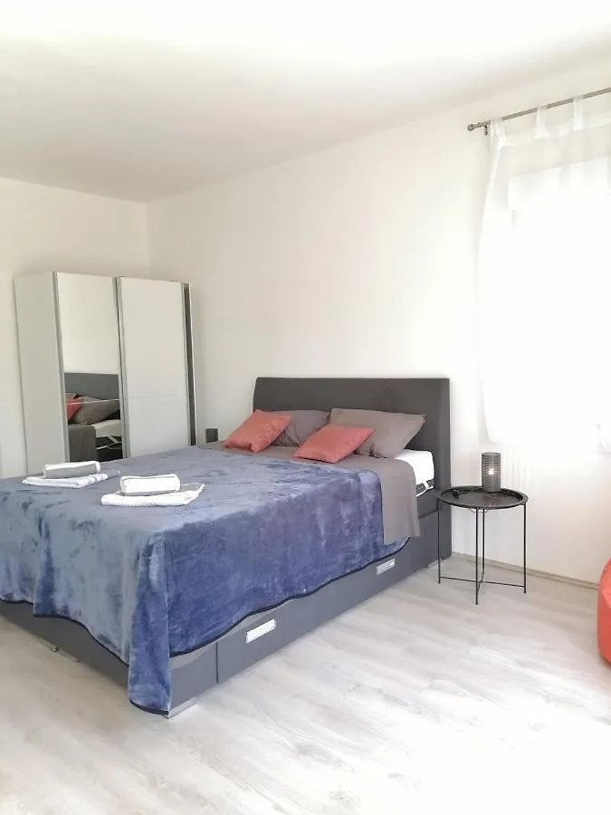 Leona Apartment Vidikovac, Pula
